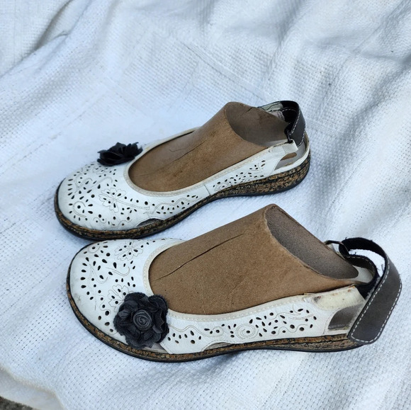 Rieker leather cut out floral sling backs 37/6 - Picture 3 of 10